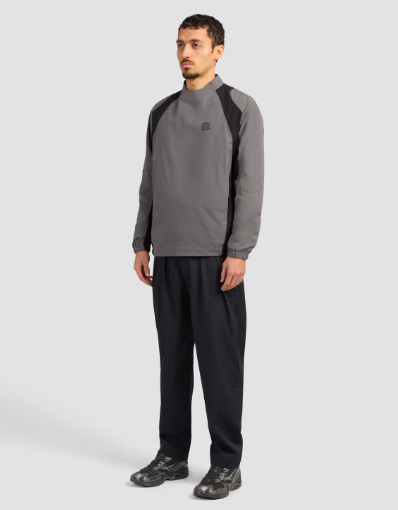Packable Highland Pullover